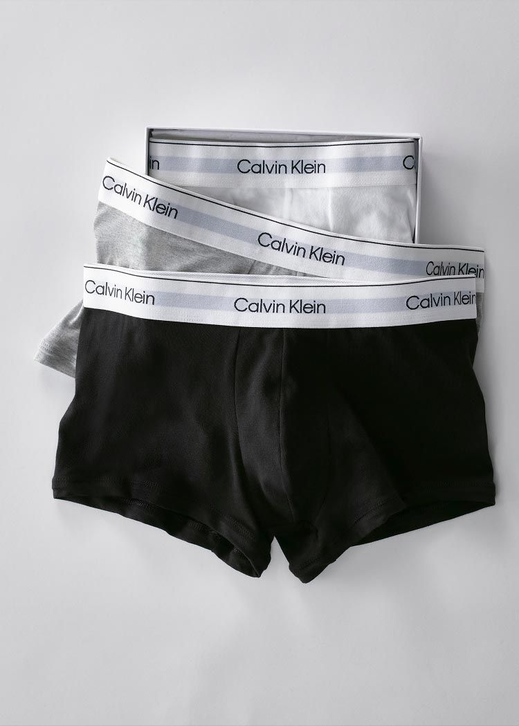 Inside CALVIN KLEIN