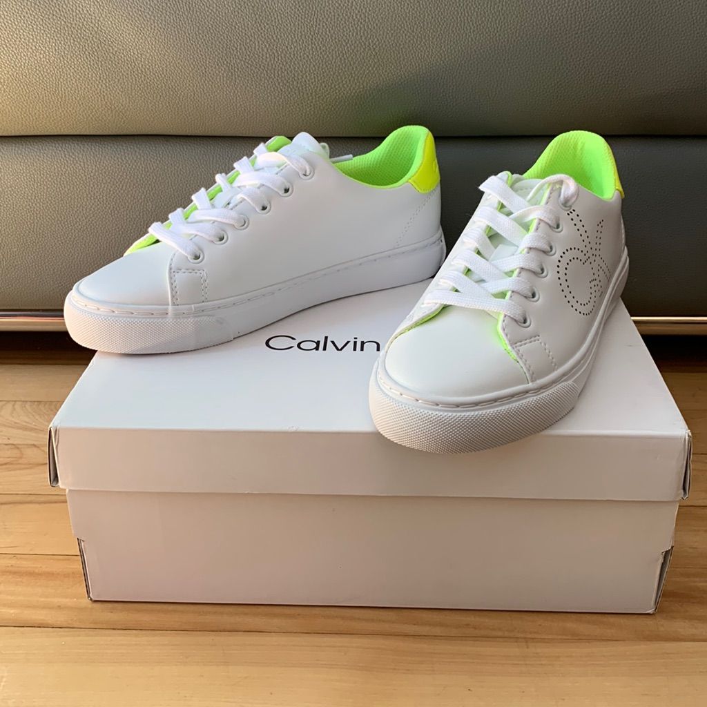 Inside CALVIN KLEIN